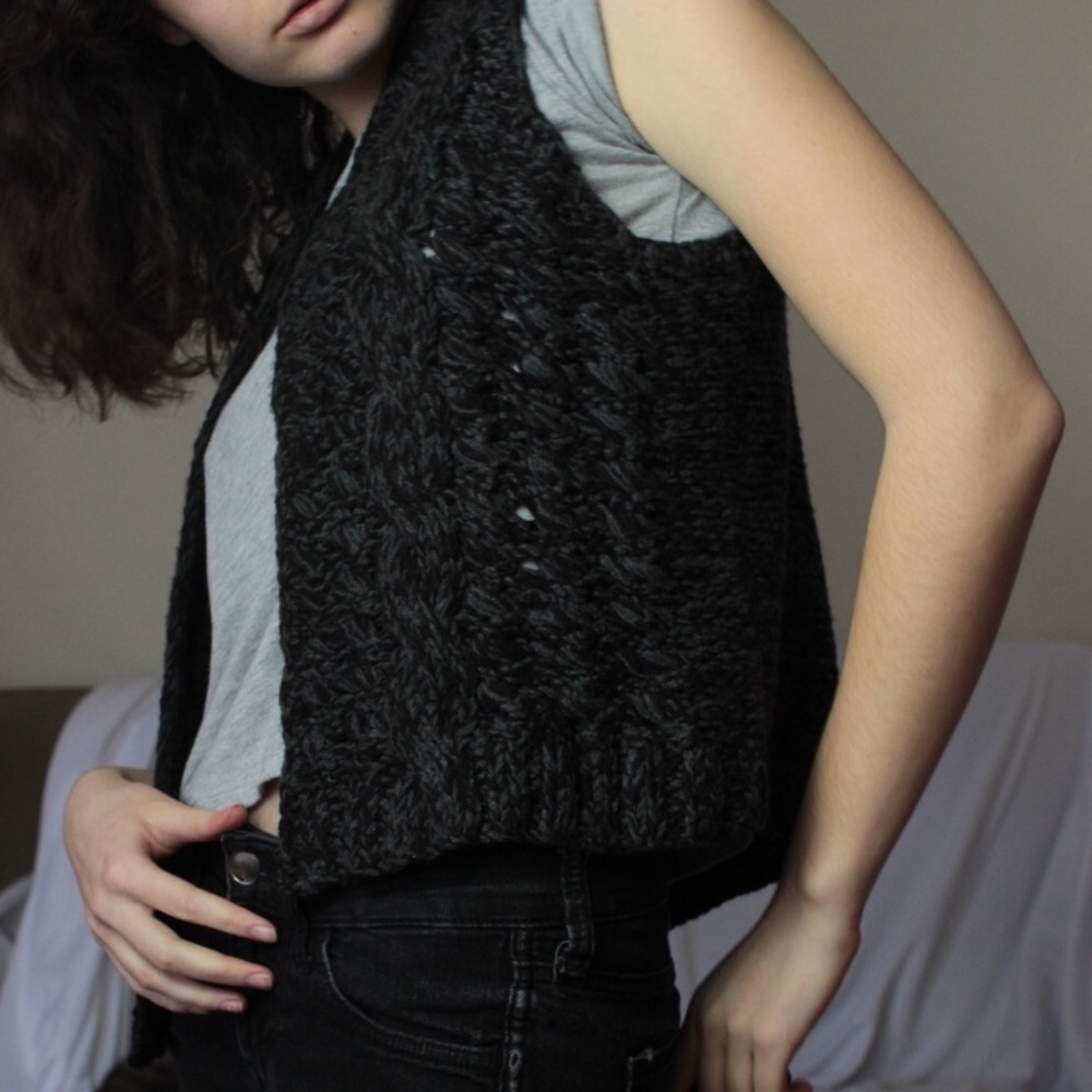 Gap Sweater Vest View 3